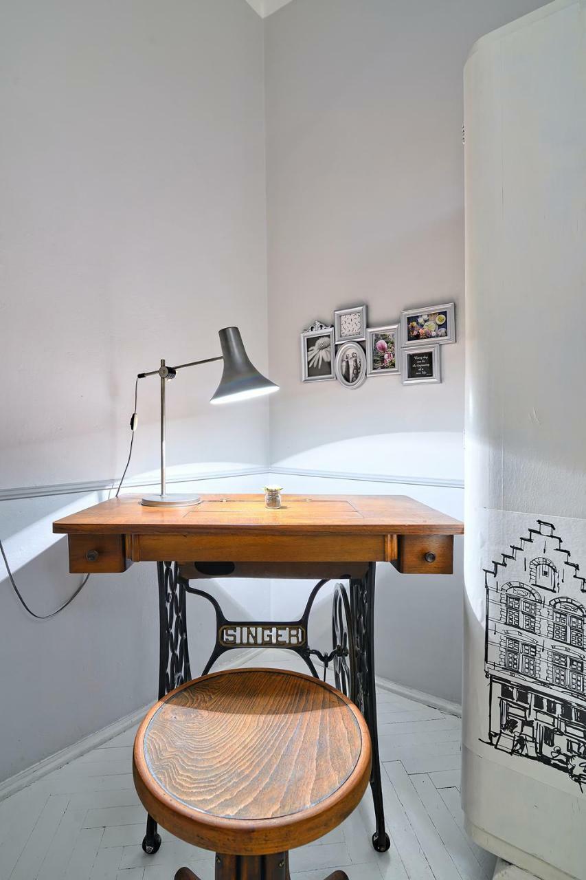 Luxury Retro Apartment, City Center, Wifi Krasków Εξωτερικό φωτογραφία